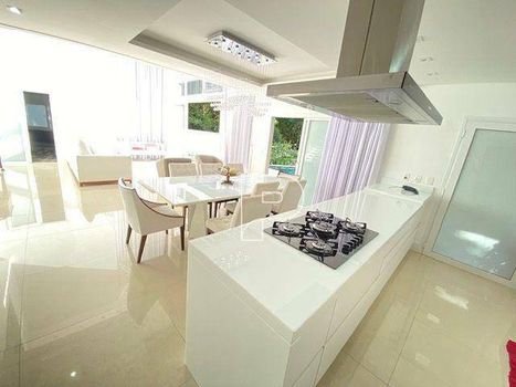 Foto 9 do(a) Casa em Condomínio de 4 quartos à venda em Chácara Moinho Velho, Carapicuíba