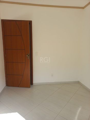 Foto 2 do(a) Apartamento de 3 quartos à venda em Vila Veranópolis, Cachoeirinha