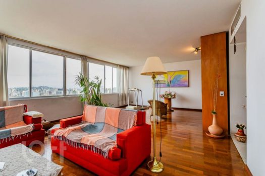 Foto 3 do(a) Apartamento de 3 quartos à venda em Rio Branco, Porto Alegre
