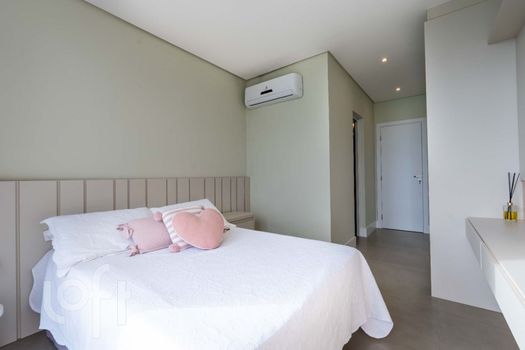Foto 46 do(a) Casa em Condomínio de 3 quartos à venda em Sambaqui, Florianópolis