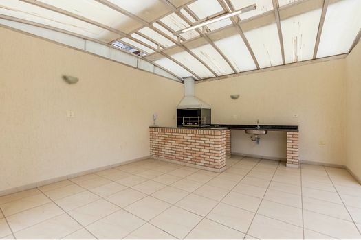 Foto 5 do(a) Apartamento de 3 quartos à venda em Jardim das Bandeiras, São Paulo