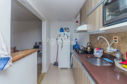 Foto 13 do(a) Apartamento de 1 quartos à venda em Azenha, Porto Alegre