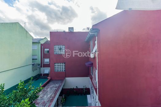 Foto 13 do(a) Apartamento de 2 quartos à venda em São Sebastião, Porto Alegre