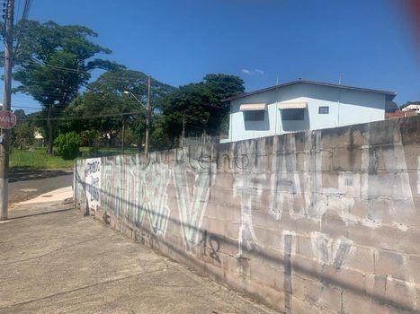 Foto 3 do(a) Casa em Condomínio false à venda em Parque São Quirino, Campinas