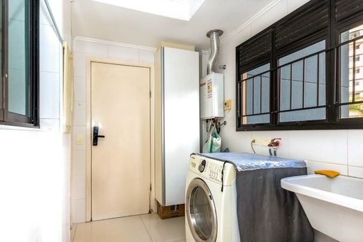 Foto 15 do(a) Apartamento de 4 quartos à venda em Vila Suzana, São Paulo