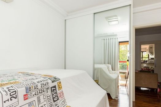 Foto 22 do(a) Apartamento de 4 quartos à venda em Vila Suzana, São Paulo