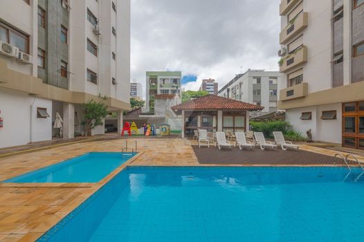Foto 23 do(a) Apartamento de 2 quartos à venda em Petrópolis, Porto Alegre