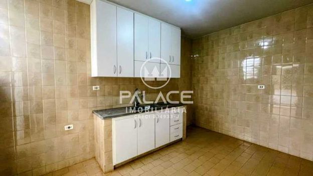 Foto 5 do(a) Casa de 3 quartos para alugar em Vila Rezende, Piracicaba