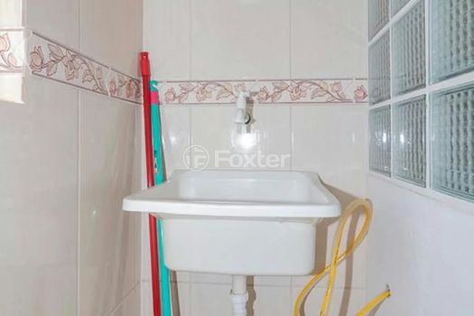 Foto 9 do(a) Apartamento de 2 quartos à venda em Azenha, Porto Alegre