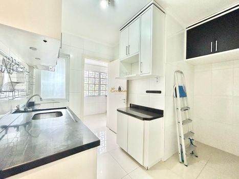Foto 9 do(a) Apartamento de 2 quartos à venda em Vila Jardim, Porto Alegre