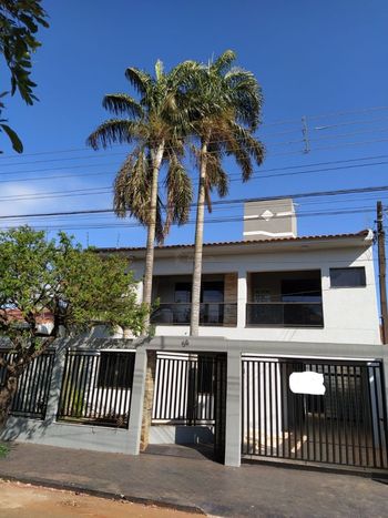 Foto 1 do(a) Casa de 3 quartos à venda em Jardim Colúmbia IV, Arapongas