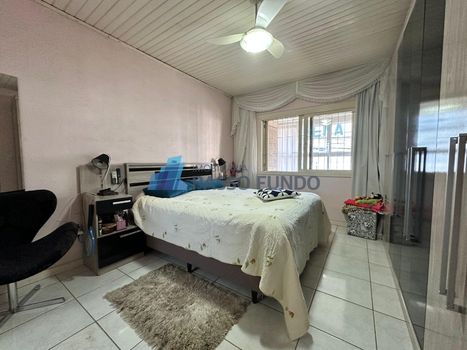 Foto 16 do(a) Casa de 4 quartos à venda em Petrópolis, Passo Fundo