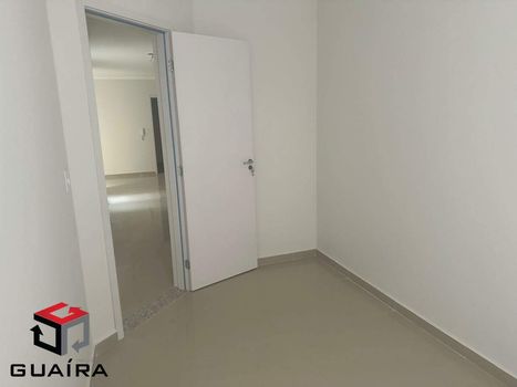 Foto 7 do(a) Apartamento de 2 quartos à venda em Vila Tibiriçá, Santo André