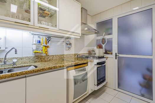 Foto 9 do(a) Casa em Condomínio de 3 quartos à venda em Jardim Carvalho, Porto Alegre