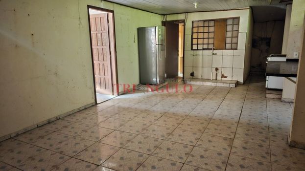 Foto 11 do(a) Casa de 5 quartos à venda em Zona I-A, Umuarama