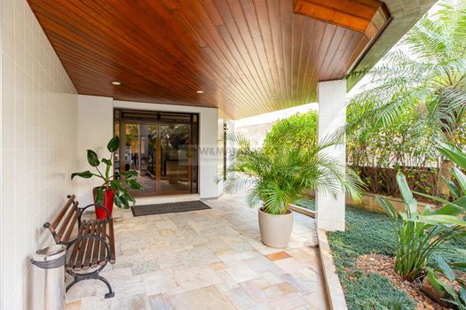 Foto 23 do(a) Apartamento de 3 quartos à venda em Indianópolis, São Paulo