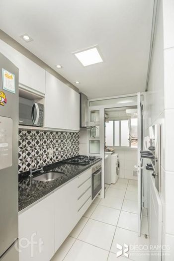 Foto 19 do(a) Apartamento de 2 quartos à venda em Medianeira, Porto Alegre