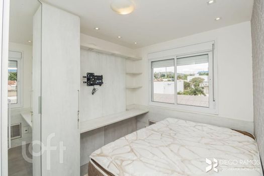 Foto 14 do(a) Apartamento de 2 quartos à venda em Medianeira, Porto Alegre