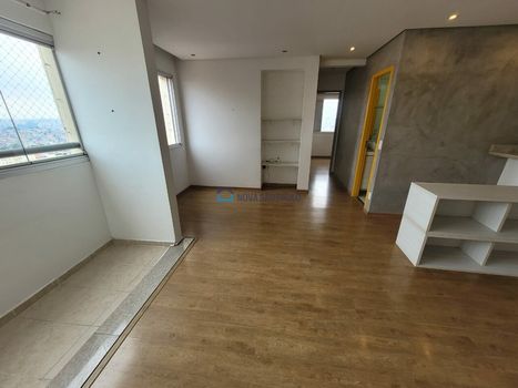 Foto 3 do(a) Apartamento de 3 quartos à venda em Vila Vermelha, São Paulo