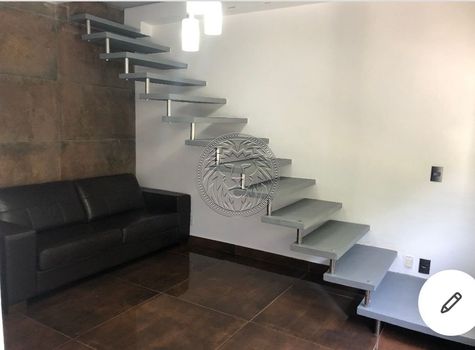 Foto 5 do(a) Apartamento de 2 quartos à venda em Lagoa da Conceição, Florianópolis