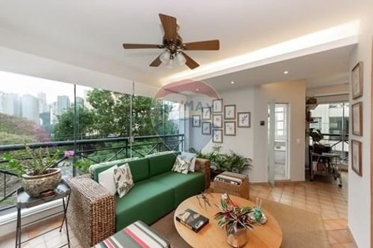 Foto 2 do(a) Apartamento de 4 quartos à venda em Vila Suzana, São Paulo