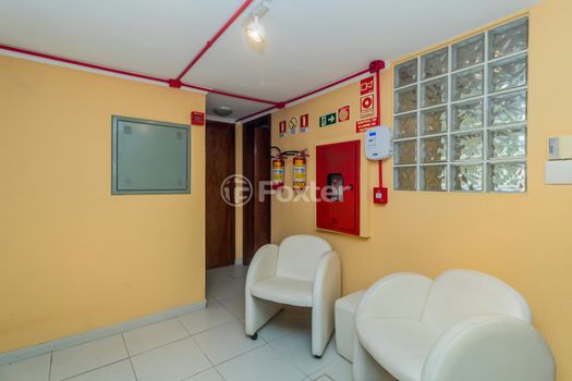 Foto 32 do(a) Apartamento de 3 quartos à venda em Jardim São Pedro, Porto Alegre