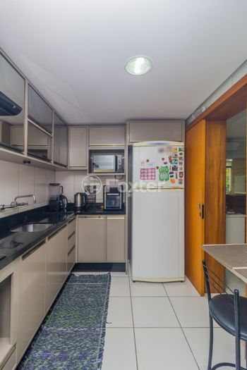 Foto 25 do(a) Apartamento de 3 quartos à venda em Jardim São Pedro, Porto Alegre