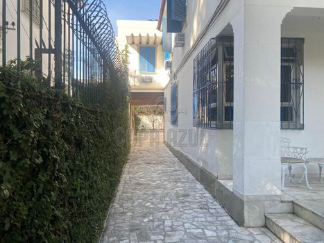 Foto 6 do(a) Casa de 4 quartos à venda em Grajaú, Rio de Janeiro