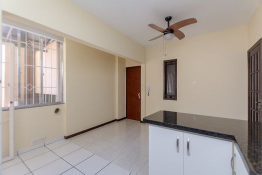 Foto 38 do(a) Apartamento de 3 quartos à venda em Azenha, Porto Alegre