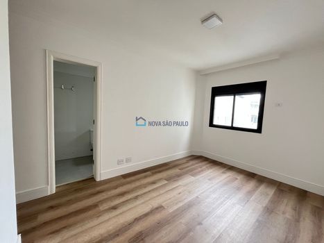 Foto 14 do(a) Apartamento de 5 quartos à venda em Aclimação, São Paulo