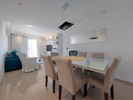 Foto 4 do(a) Apartamento de 3 quartos à venda em Jardim Guairaca, São Paulo