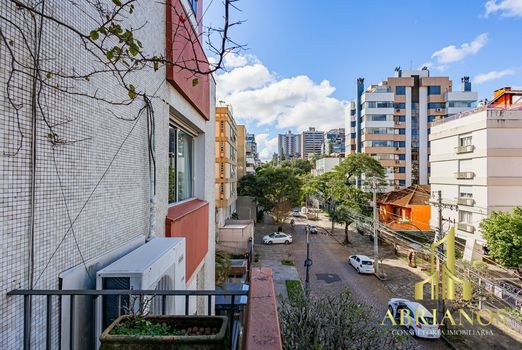 Foto 8 do(a) Apartamento de 3 quartos à venda em Petrópolis, Porto Alegre
