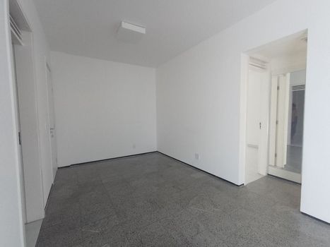 Foto 9 do(a) Apartamento de 2 quartos à venda em Varjota, Fortaleza
