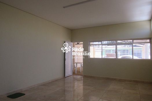 Foto 9 do(a) Loja false para alugar em Condomínio Privê Lucena Roriz (Ceilândia), Brasília
