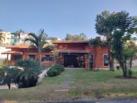 Foto 4 do(a) Casa de 4 quartos à venda em Parque dos Lagos, Mogi das Cruzes