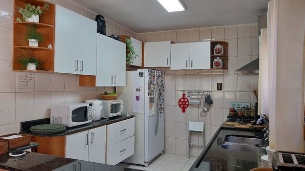 Foto 14 do(a) Casa de 4 quartos à venda em Parque dos Lagos, Mogi das Cruzes