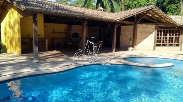 Foto 2 do(a) Fazenda / Sítio / Chácara de 4 quartos à venda em Jardim dos Ipês, Cotia