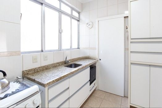 Foto 9 do(a) Apartamento de 3 quartos à venda em Rio Branco, Porto Alegre