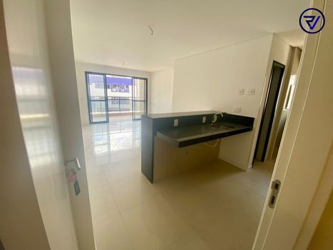 Foto 2 do(a) Apartamento de 3 quartos à venda em Cocó, Fortaleza
