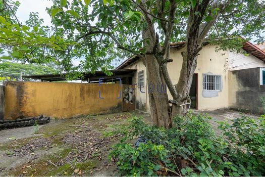 Foto 2 do(a) Casa de 2 quartos à venda em Cidade Dutra, São Paulo