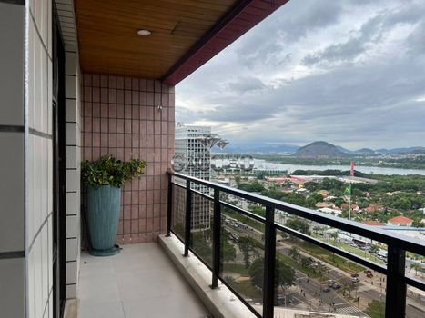 Foto 5 do(a) Apartamento de 4 quartos à venda em Barra da Tijuca, Rio de Janeiro