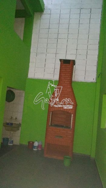 Foto 12 do(a) Casa de 5 quartos à venda em Vila Aquilino, Santo André