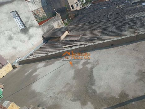 Foto 13 do(a) Casa de 3 quartos à venda em Vila São Rafael, Guarulhos