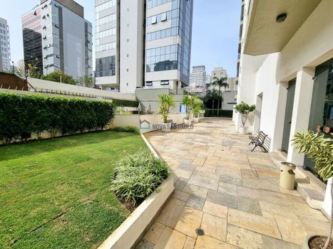 Foto 43 do(a) Apartamento de 4 quartos à venda em Indianópolis, São Paulo