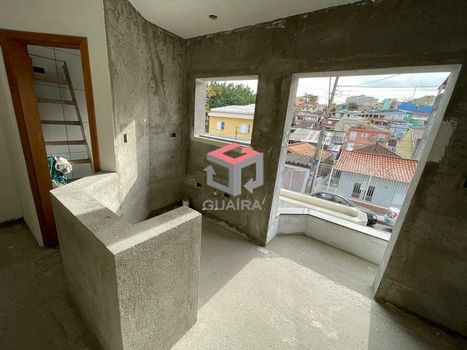 Foto 2 do(a) Casa de 2 quartos à venda em Vila Alto de Santo André, Santo André