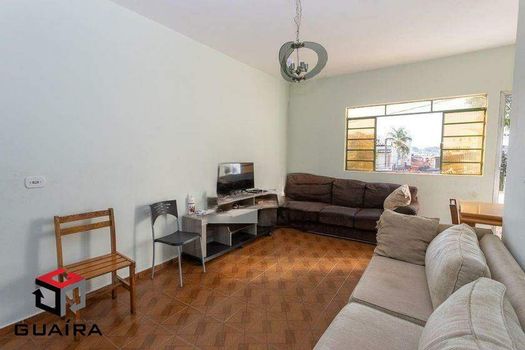 Foto 1 do(a) Casa de 6 quartos à venda em Vila Nogueira, Diadema