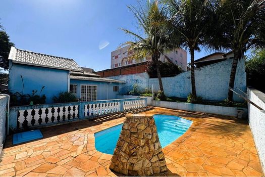 Foto 42 do(a) Casa de 3 quartos à venda em Jardim Dona Nicota de Barros, Botucatu