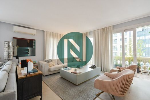Foto 1 do(a) Apartamento de 4 quartos à venda em Pinheiros, São Paulo