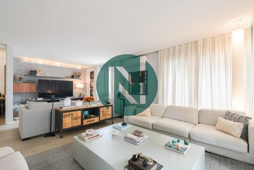 Foto 3 do(a) Apartamento de 4 quartos à venda em Pinheiros, São Paulo