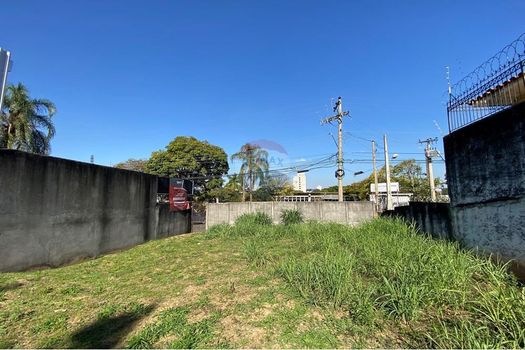 Foto 7 do(a) Terreno false à venda em Jardim Santa Rosália, Sorocaba